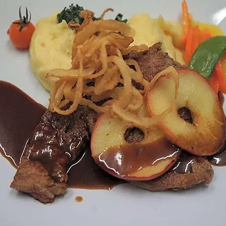 Restaurant Struemper Hof 호텔 3*